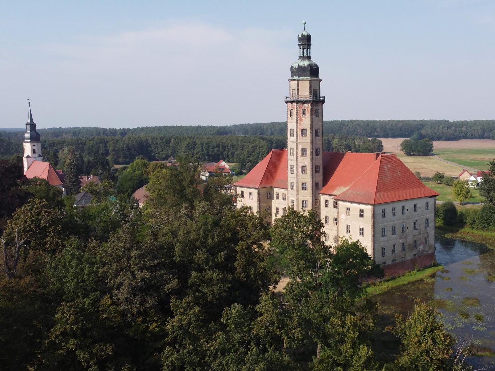 Resort "Schloss Reinharz" Bad Schmiedeberg Exteriér fotografie